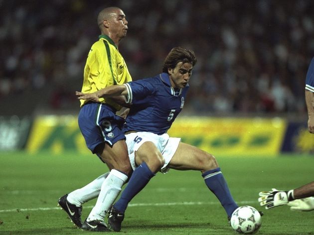 22亿欧元 22亿欧元