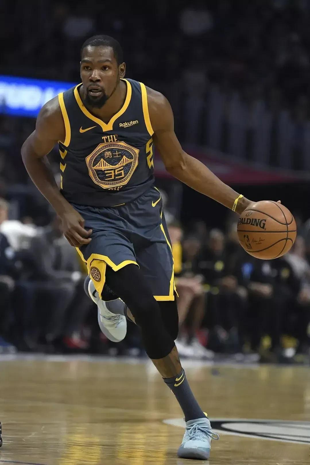 的球员买卖 的球员买卖